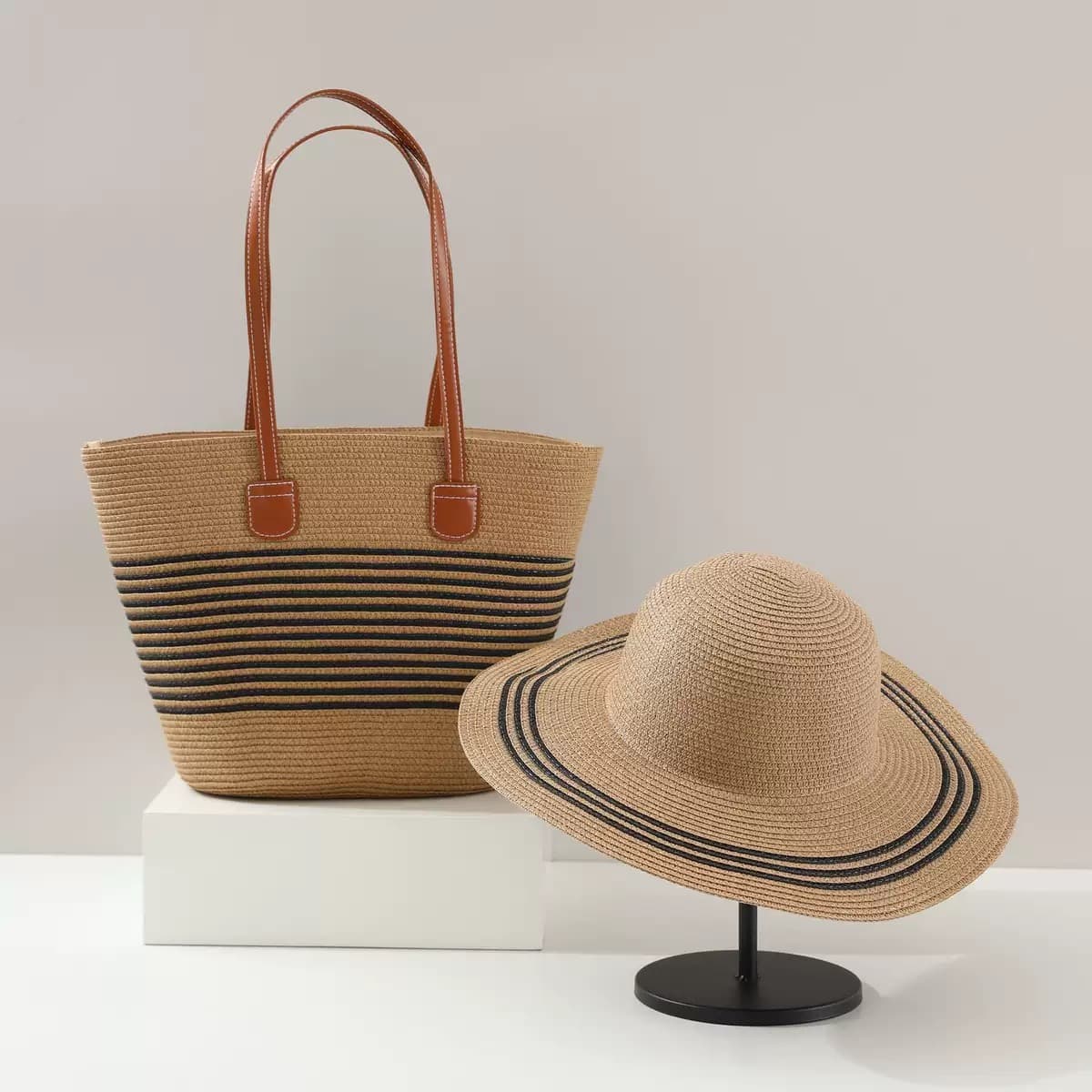 Striped Shoulder Straw Woven Bag Woven Bag Summer New Large Capacity Casual All-match Women's Beach Rattan Woven Bag