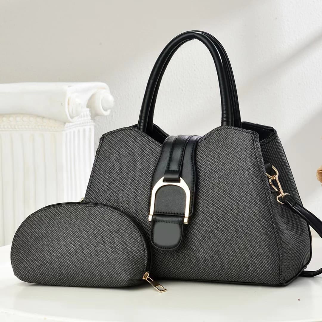 Commuter handbag bag female big capacity 2025 new tide wild ladies shoulder Messenger bag wholesale