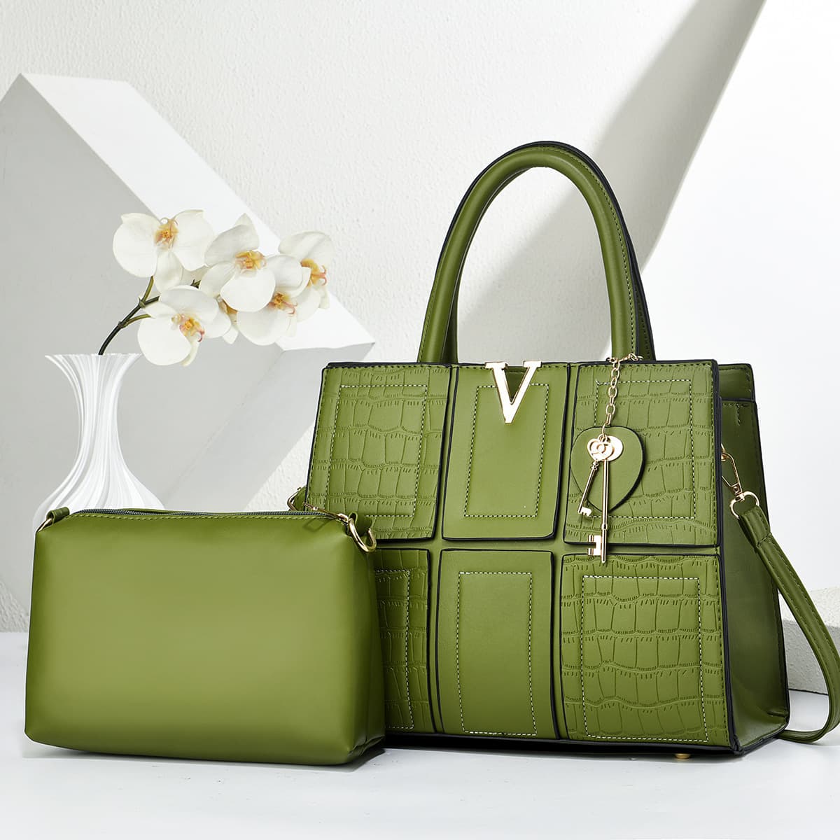 New Fashionable Large-Capacity Splicing Atmospheric One-Shoulder Cross-Body High-End Commuting Versatile Handbag