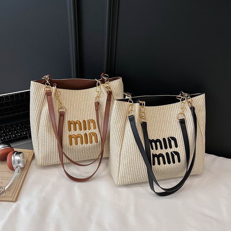 Wholesale Korean Style Woven Pattern Hand-Held Tote Bag Women's Bag 2025 Autumn New Letter Embroidered Shoulder Bag Trendy Armpit Bag