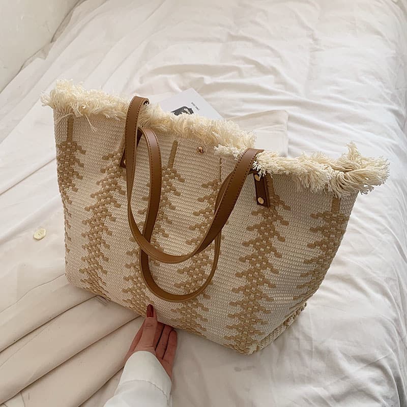 Large Capacity Canvas Bag Tote Bag New Tassel Cotton Linen Woven Women's Bag Simple All-match Commuter Shoulder Bag