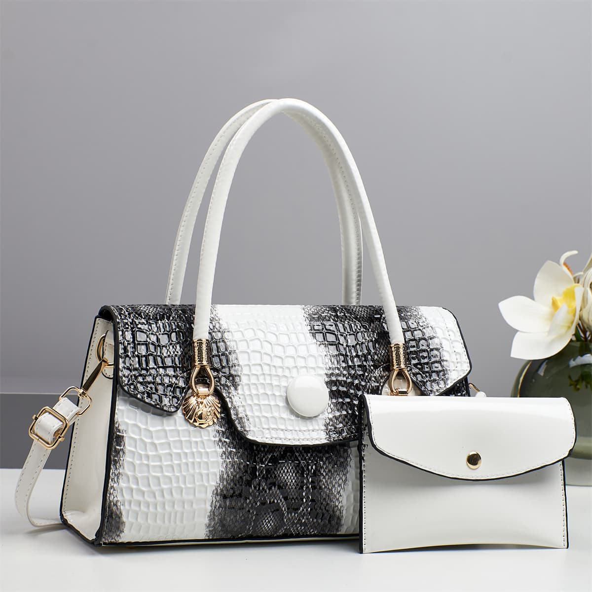 Foreign Trade European and American Simple Retro Crocodile Pattern Texture Handbag Autum New Texture Flip Shoulder Crossbody Bag