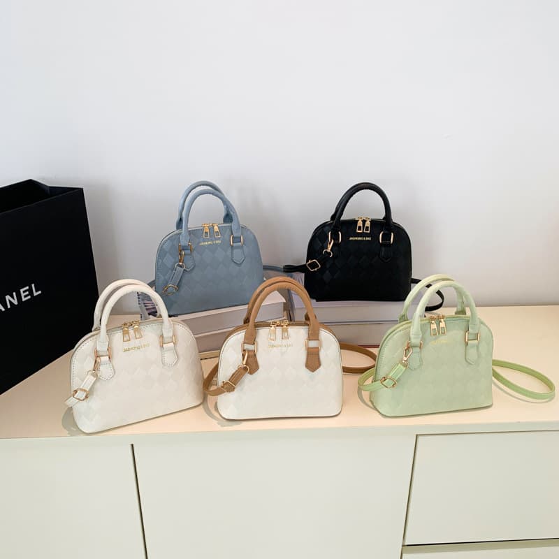 Women's Bags Spring Fashion Simple Handbag Shell-Shaped Trendy Shoulder Bag Casual Crossbody Bag Women's Street Fashion
