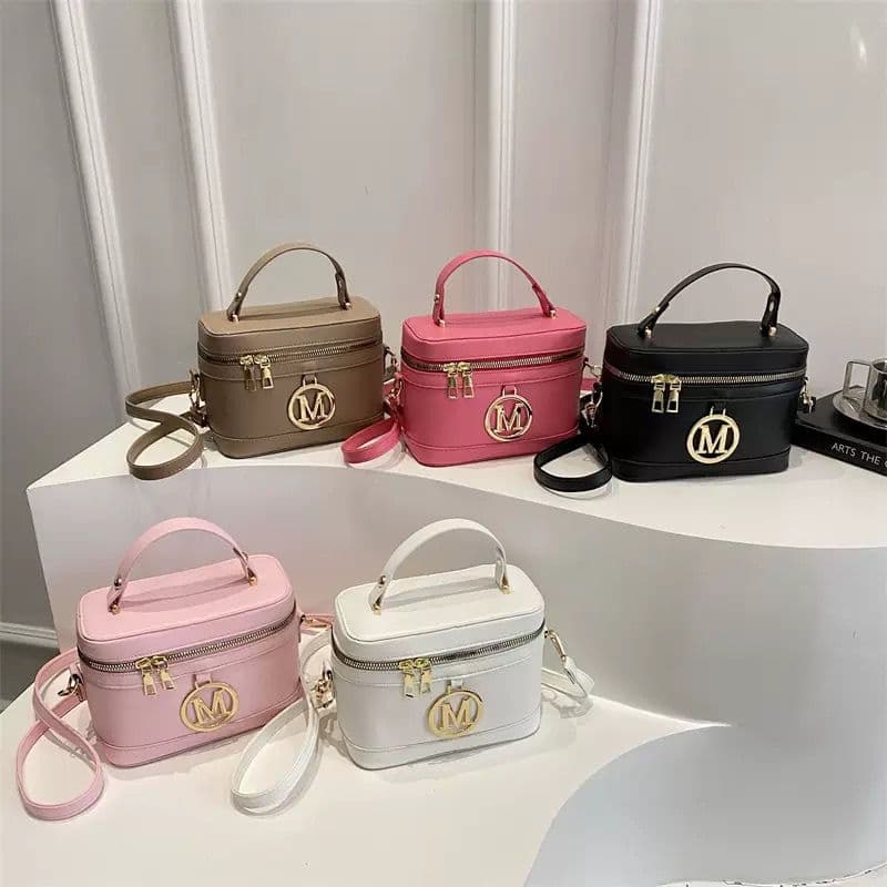 Spring and Summer New Trendy Hand-Held Box Small Square Bag Fashionable Casual Letter Hand-Held Shoulder Crossbody Bag