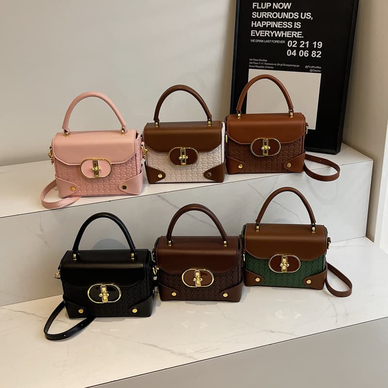 New Small Square Bag Women's Fashionable Portable Crossbody Bag PU Leather Stylish Bag Explosive Large Capacity Daily Collocation