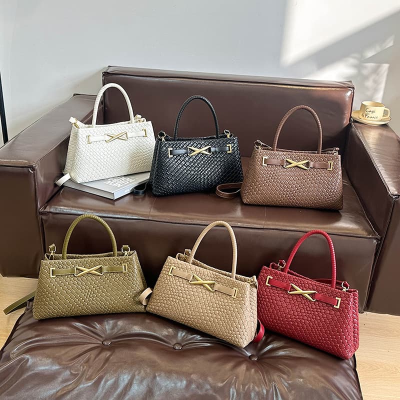 Bags Women's Embossed Woven Bag Fashion Horizontal Handbag Large Capacity Women's Bag Shoulder Crossbody Bag Commuting Handbag
