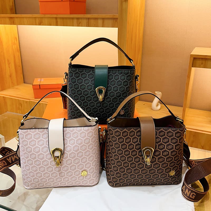 French retro texture bag new fashion large-capacity women's one-shoulder versatile portable bucket cross-body bag