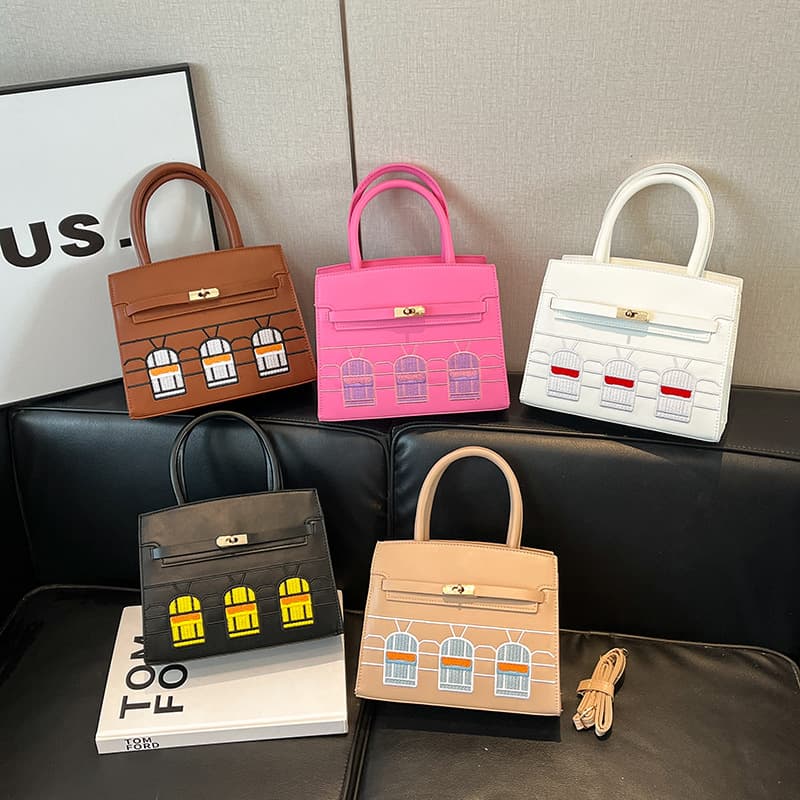 Large capacity light luxury lock small house to embroidery new minimalist retro commuter handbelry shoulder bag