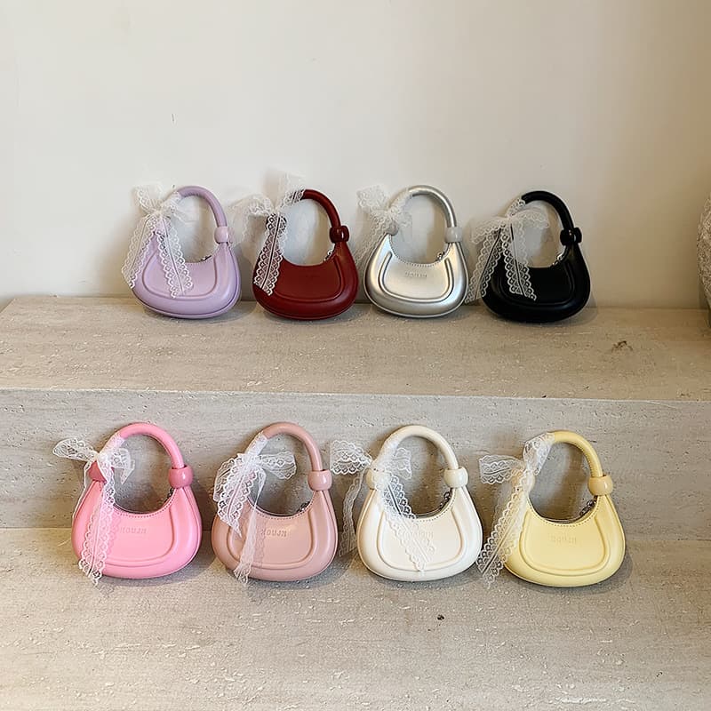 Fashionable and Popular Shoulder Bag for Boys and Girls, Sweet Lace Little Girl's Satchel Crescent Bag, Simple Pure Color Kidsren's Bag