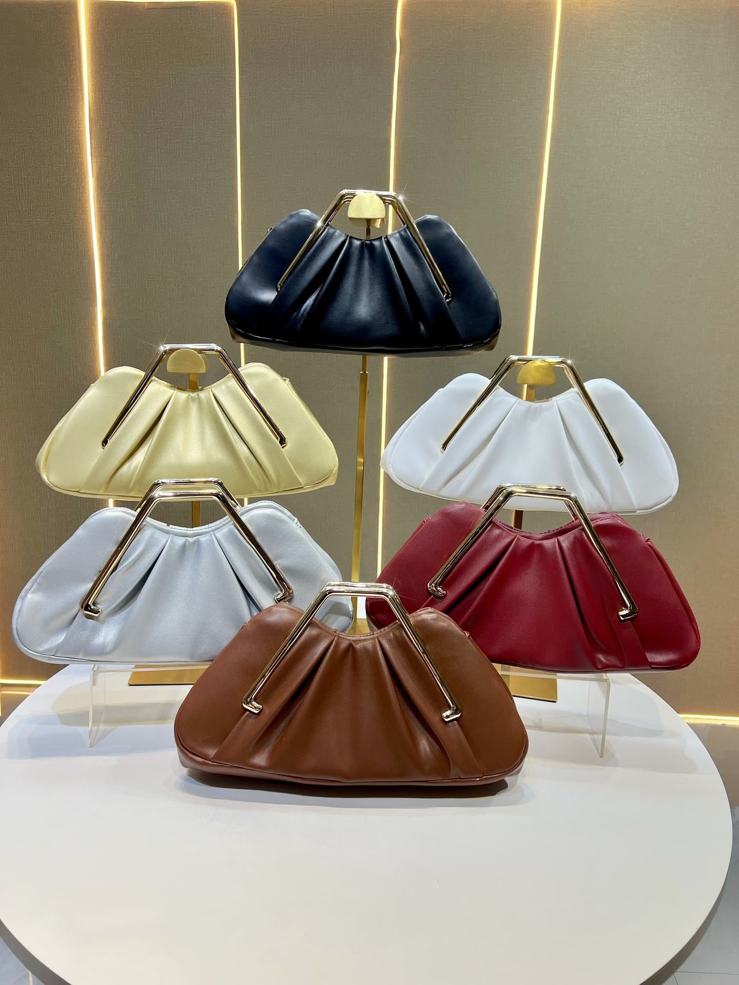 Cross-Border New Handbag Women's Fashion Pleated Handbag Niche Pleated Clutch Bag Socialite Versatile Evening Bag
