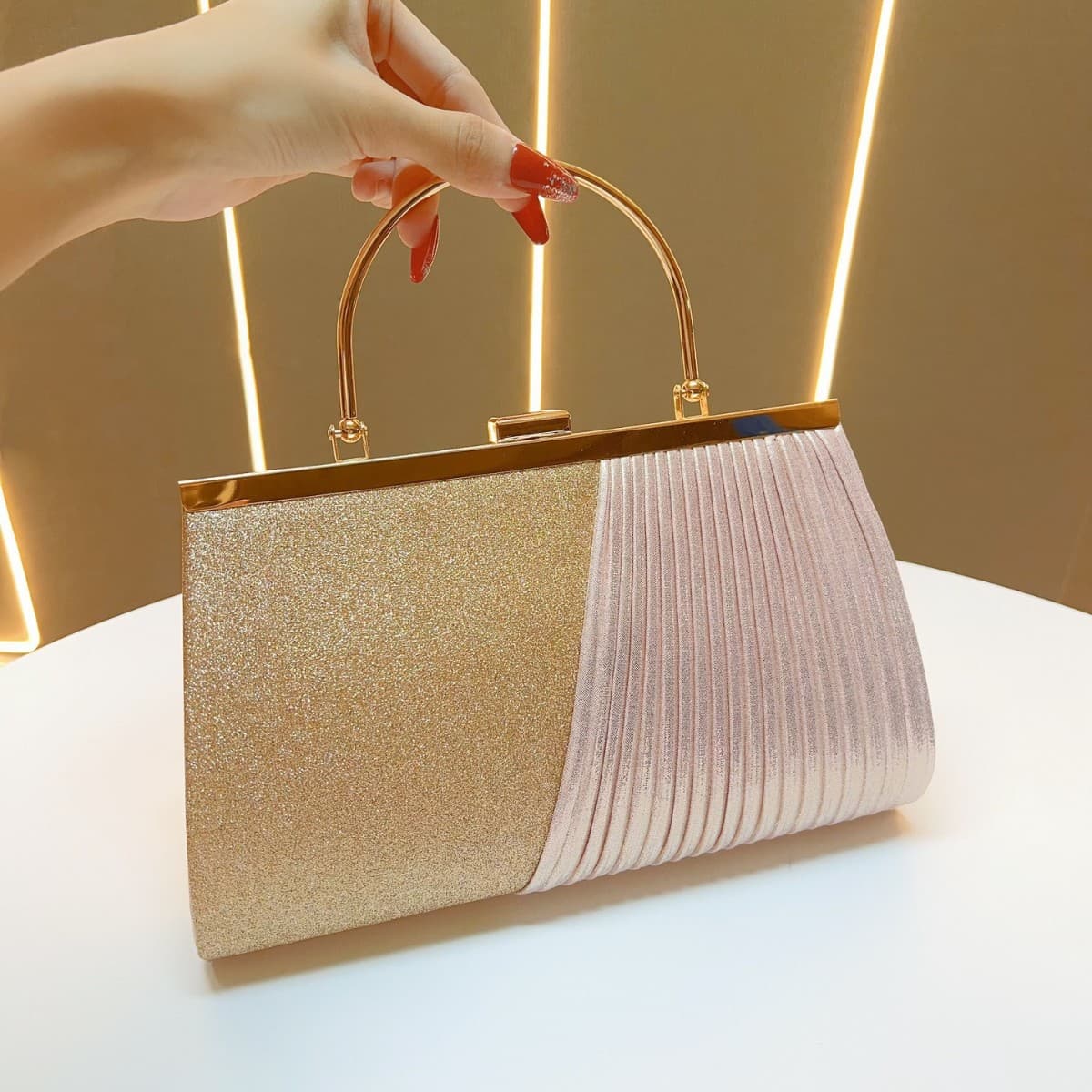 New Shiny Pleated Large Capacity Handbag Princess Bag Crossbody Bag Evening Bag Gift Bag KTV Handbag Small